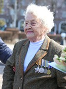 Мэр Вадим Кстенин поздравил защитницу Воронежа Марию Колтакову с вековым юбилеем