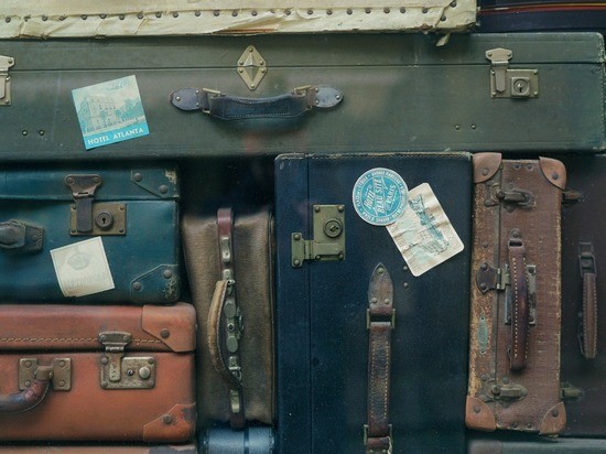 В Воронеже задержали подозреваемого в похищении чемодана с деньгами у пенсионерки