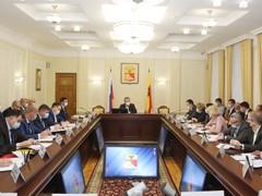 Вадим Кстенин: в этом году начнем и продолжим 40 масштабных проектов для развития Воронежа