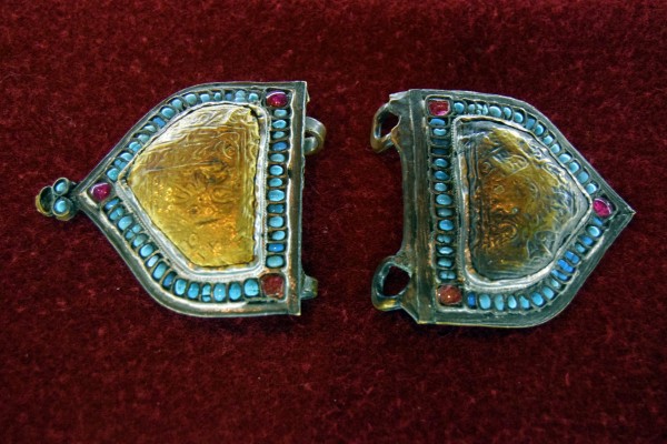 От каменного века до наших дней. Тематическую коллекцию застежек показывают в воронежском музее