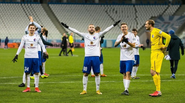 Губернатор Александр Гусев озвучил условия для выступления воронежского &laquo;Факела&raquo; в премьер-лиге