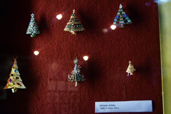 От каменного века до наших дней. Тематическую коллекцию застежек показывают в воронежском музее