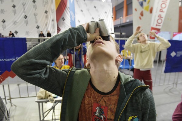 Высокий уровень. Как в Воронеже проходит российский турнир юных скалолазов