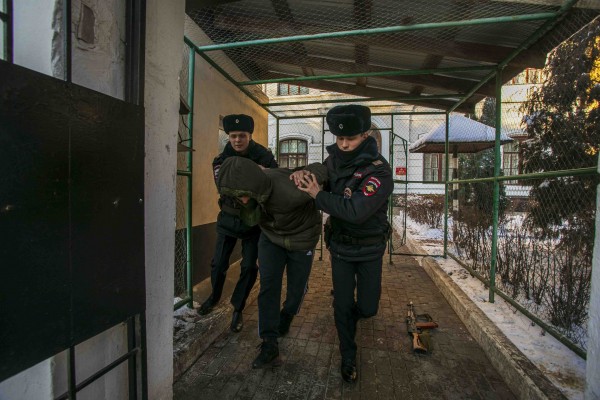 В Воронеже на видео сняли перестрелку и взрывы при отражении атаки &laquo;террористов&raquo;