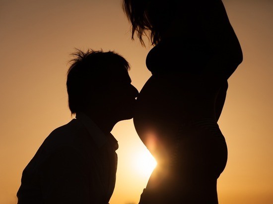 Народные приметы и праздники: сегодня под запретом тяжелый труд беременным и их мужьям