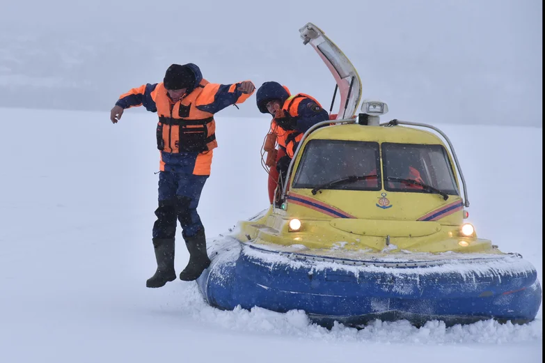 Инструкция РИА &laquo;Воронеж&raquo;: как спасти человека на льду водоема