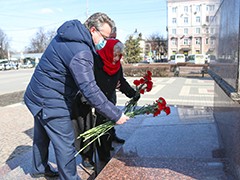 Мэр Вадим Кстенин поздравил защитницу Воронежа Марию Колтакову с вековым юбилеем