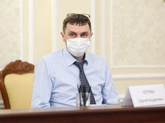 Мэр Вадим Кстенин провел очередное еженедельное планерное совещание