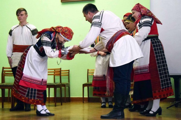 Сватовство, пропой, девичник. Как гуляли свадьбы жители воронежских сел сто лет назад