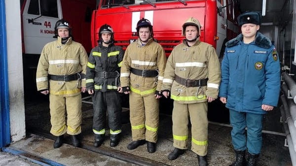 Под Воронежем спасли пожилого рыбака из полыньи