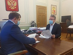 Мэр Вадим Кстенин провел рабочую встречу с руководителем фракции &laquo;Единой России&raquo; в горДуме Романом Жоговым