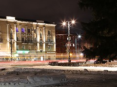 Сегодня на проспекте Революции проверят параметры освещения новых светильников