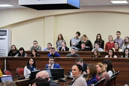 Учрежденная воронежским губернатором стипендия имени Петра I составит 10 тыс рублей