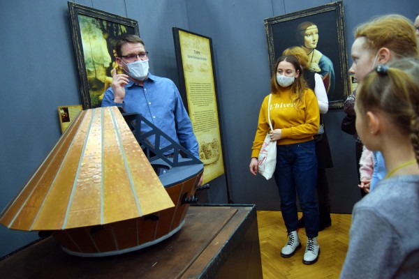 Трогать можно и нужно. Выставка изобретений Леонардо да Винчи открылась в Воронеже