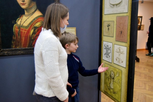 Трогать можно и нужно. Выставка изобретений Леонардо да Винчи открылась в Воронеже