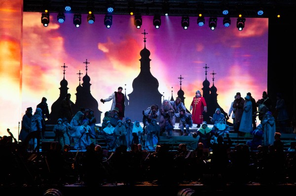 &laquo;Построим верфи здесь!&raquo; В Воронеже на Адмиралтейской площади показали оперу о Петре I