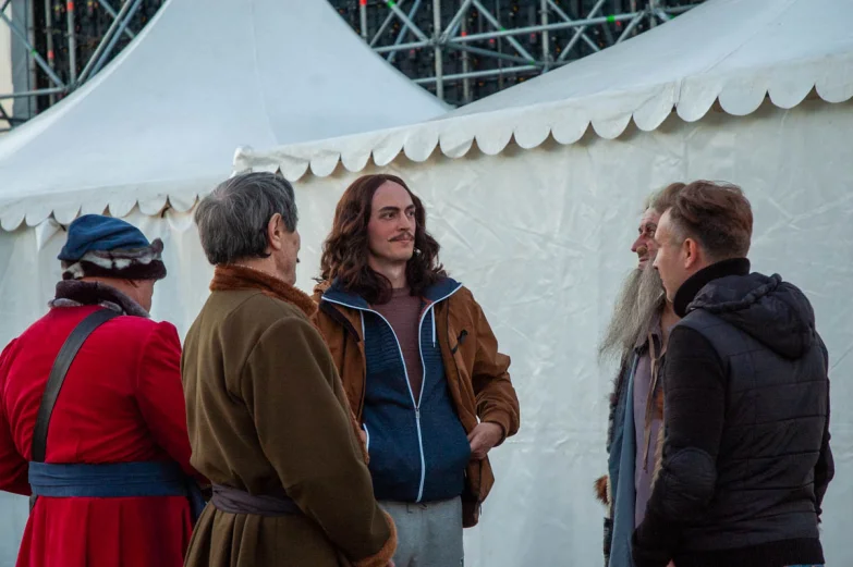 &laquo;Построим верфи здесь!&raquo; В Воронеже на Адмиралтейской площади показали оперу о Петре I