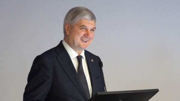 Глава Воронежской области Александр Гусев вновь улучшил позиции в медиарейтинге губернаторов