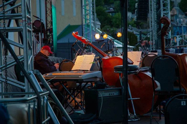 &laquo;Построим верфи здесь!&raquo; В Воронеже на Адмиралтейской площади показали оперу о Петре I