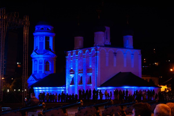 &laquo;Построим верфи здесь!&raquo; В Воронеже на Адмиралтейской площади показали оперу о Петре I