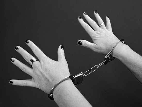 Мать, подозреваемую в истязании годовалой дочери, заключили в Воронеже под стражу почти на 2 месяца