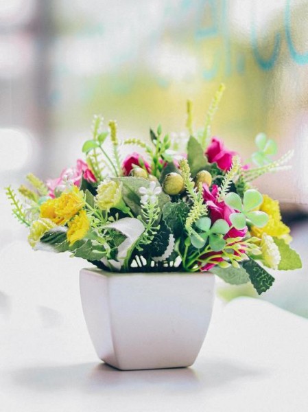 Решив купить дешевые искусственные цветы по совету приятельницы, жительница Воронежа лишилась 222-х тысяч рублей