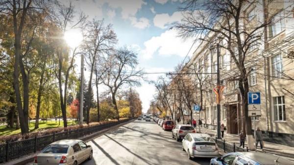 Проезд возле площади Ленина в Воронеже запретят из-за вырубки деревьев