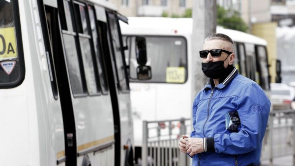 Еще 102 воронежца заразились ковидом