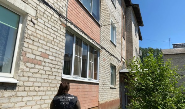 В Воронежской области сегодня мальчик упал с балкона 3-го этажа