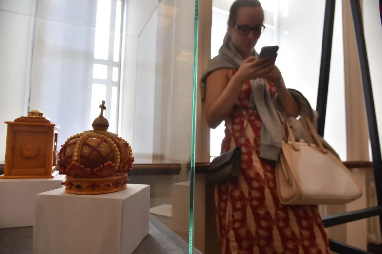 Во дворце Ольденбургских под Воронежем открылись передвижные выставки, посвященные Петру I