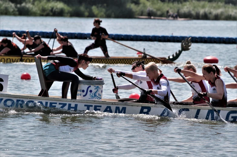 В Воронеже прошли региональные соревнования по гребле на лодках &laquo;Дракон&raquo;
