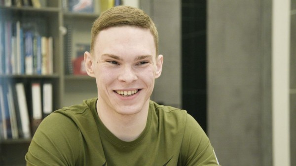 Студент Воронежской госакадемии спорта будет играть в НХЛ с Александром Овечкиным