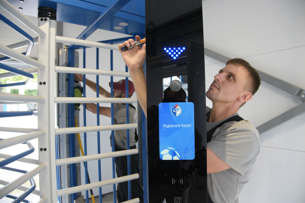 &laquo;Сделали все в срок&raquo;. Глава региона оценил готовность главного стадиона Воронежской области к старту в Премьер-лиге