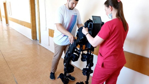 В воронежской облбольнице будут реабилитировать пациентов с помощью роботизированного экзоскелета