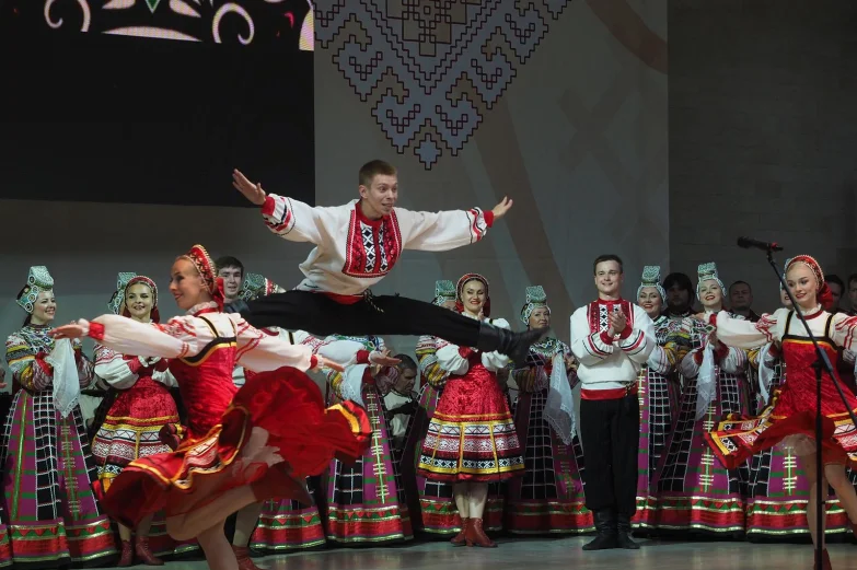Праздник под дождем. В Воронеже прошел фестиваль белорусской культуры &laquo;Дивномузыка&raquo;