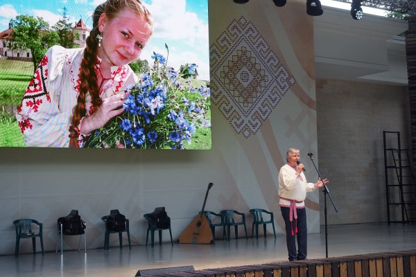 Праздник под дождем. В Воронеже прошел фестиваль белорусской культуры &laquo;Дивномузыка&raquo;
