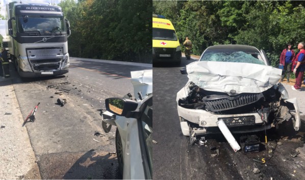 Водитель и пассажир &laquo;Шкоды&raquo; погибли в лобовом столкновении с грузовой &laquo;Вольво&raquo;