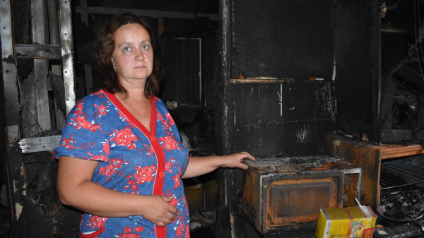 У многодетной семьи из борисоглебского села Боганы при пожаре сгорел дом