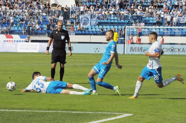 Ждали 21 год. Как воронежцы встречали первый домашний матч &laquo;Факела&raquo; в РПЛ