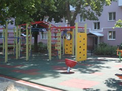 В районах города продолжается благоустройство дворовых территорий