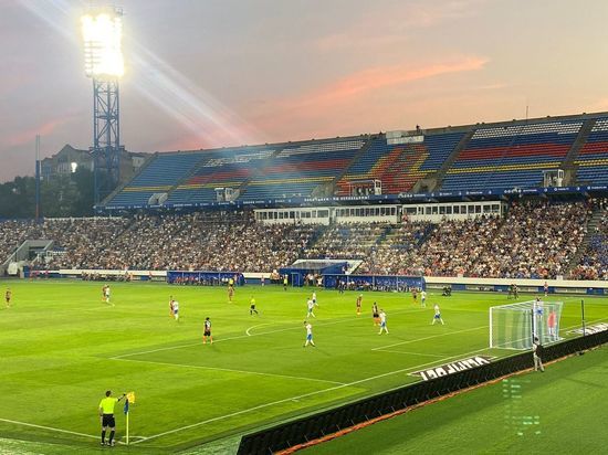 Воронежский &laquo;Факел&raquo; не смог обыграть аутсайдера Премьер-Лиги