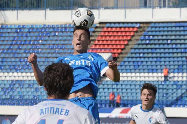 Ждали 21 год. Как воронежцы встречали первый домашний матч &laquo;Факела&raquo; в РПЛ