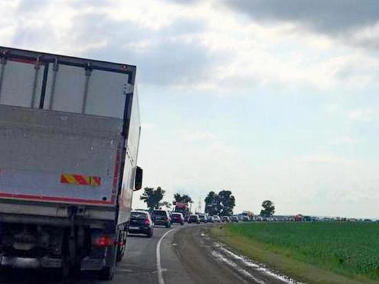 Автодор предупредил воронежцев о пробках в субботу на трассе М-4 &laquo;Дон&raquo;