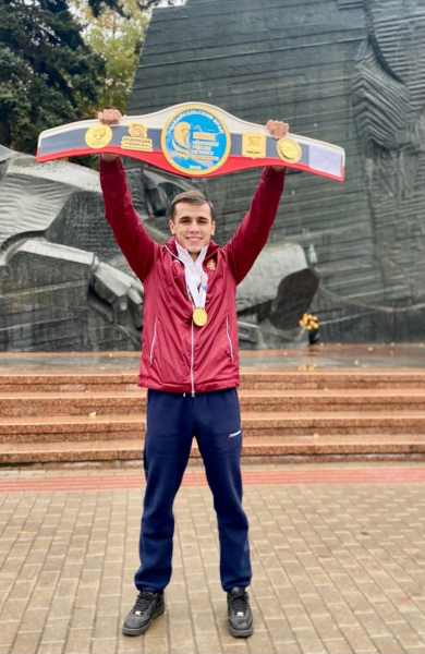 Воронежский боксер Игорь Свиридченков: &laquo;Я хотел выйти и доказать, что я сильнее&raquo;