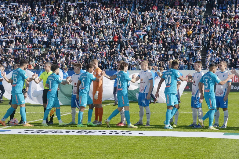 Самые яркие кадры матча &laquo;Факел&raquo; &ndash; &laquo;Зенит&raquo; в объективе фотокорреспондента РИА &laquo;Воронеж&raquo;