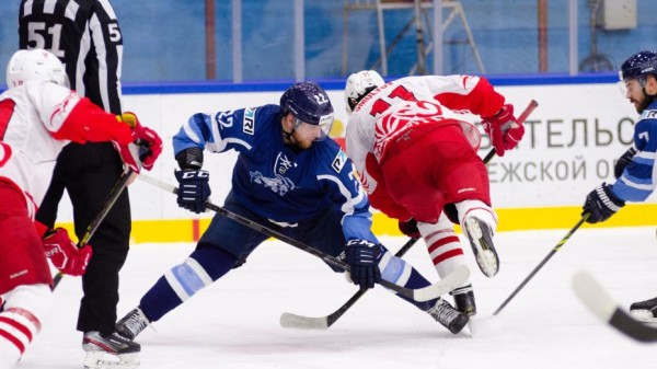Воронежский &laquo;Буран&raquo; дома уступил ХК &laquo;Ростов&raquo; в овертайме