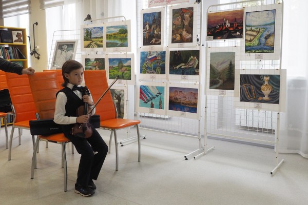 В Семилуках Воронежской области открылась модельная библиотека