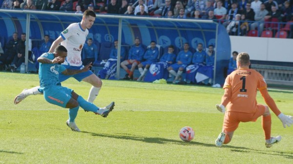 Два футболиста воронежского &laquo;Факела&raquo; вошли в сборную 12-го тура РПЛ